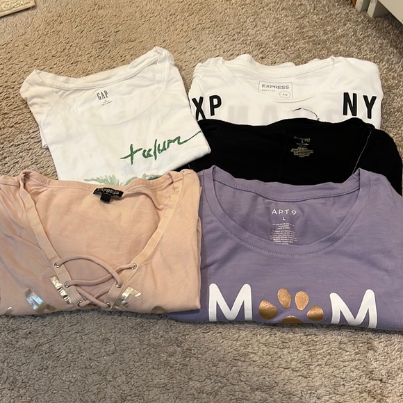 Express Tops - Express and gap Tees -short sleeve